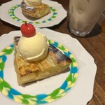 カフェ 太陽ノ塔 - 