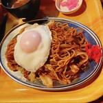 橙屋 - 焼きそばのアップです