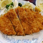 丸千葉 - トンカツ。