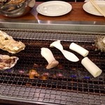 Kaki Goya - 焼きガキ、焼き野菜、焼きサザエ