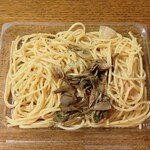 ディオ - 舞茸の和風パスタ (税抜)98円 ※開封後 (2023.11.10)
