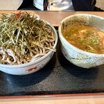 Fukutokuya - モツ煮込みつけ蕎麦　3人盛