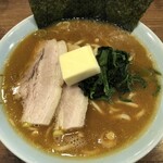 元喜家 - 味噌らーめん(並) 900円