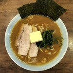 元喜家 - 味噌らーめん(並) 900円