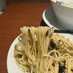 酒肴場 屯 - ココは和え玉の麺も1玉たっぷりでボリューム満点