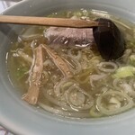 Furusawa Ramen - 塩ラーメン　少し味濃いめだがチャーシューも厚めで美味しい！