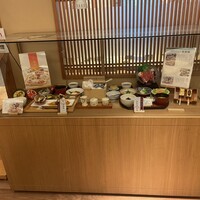豆富料理と吟醸せいろ蒸し 八かく庵 大阪ステーションシティ店 - 