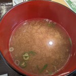境港地魚食堂 魚倉 - カニ出汁と思われる味噌汁
