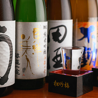 季節ごとに楽しめる日本酒や、地元千葉のお酒など充実の品揃え。