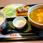 若鯱家 - 秘伝たれロースカツランチ、カレーうどんです➰