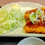 若鯱家 - 敢えてキャベツにはドレッシング無し！マヨが美味しい❗️