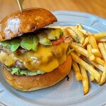 KAKUMEI Burger & cafe - 