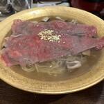 Matsuzakagyuuramenhitorishabushabumatsutora - A5松阪牛サーロインラーメン ¥2,680（価格は訪問時）