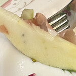 JiProign - オードブルにりんご初登場^_^