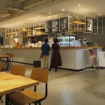 BLUE LEAF CAFE - 店内の様子