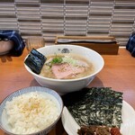 らぁ麺 とうひち - 