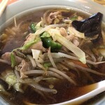 華月 - ヤサイソバも美味しいっ　キクラゲ二つ♪ひとつは奥底に隠れてました