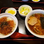 宝華食堂 - 料理写真: