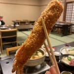 まるは本館 - ジャンボエビフライ