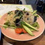 アガリコ 新宿 オリエンタルビストロ - ヤムウンセン（パクチーと海鮮抜き）ｗｗｗ