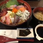 レストラン　来萩 - 来萩スペシャル1650円。安～と思ったら浅鉢。