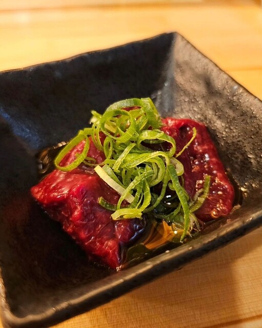水晶板で焼く立ち食い焼肉 三坪のご予約 - 京橋/焼肉 | 食べログ