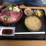 えちぜん - 3色丼・小鉢2品・まぐろ団子汁