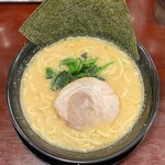 横浜家系ラーメン 一閃家 - ラーメン・醤油