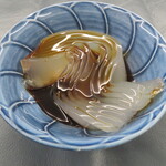 加賀藩御用菓子司 森八 - 葛切り（黒蜜を掛けて）