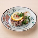 Beef tongue tartare Steak ~Garlic lemon~