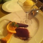 シュリ シュリ - Dolce misto。ティラミスがソフトで美味しかった…