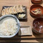 肉汁餃子のダンダダン - 