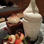 パフェ、珈琲、酒、佐藤 - 本日のケーキお飲み物セット