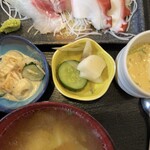 魚亥子 - 小鉢・茶碗蒸し・味噌汁