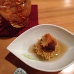 あじわいの花ぶき - 梅酒ロックとお通し。