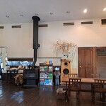 キッチンスヌーグ - 贅沢な空間の店内