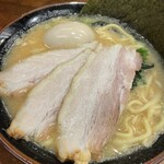 横浜家系ラーメン 黒田家 - 