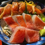 料亭 花月 - オールキンメ丼¥2,200