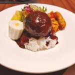 ビストロ＆カフェ 六朝館 - 