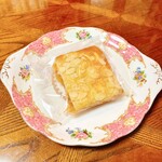 ペック - ファゴティーノ・メーラ(リンゴ入り菓子パン)