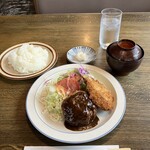 レストランデラシネ - 料理写真:魚フライとハンバーグ