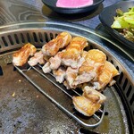 ヨプの王豚塩焼 熟成肉専門店 - 熟成サムギョプサルセット・2人前（3,560円税込）