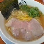 麺匠 睦月 - 中華そば。レアチャーシューだけは好きじゃなかった