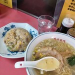 亀有飯店 - 