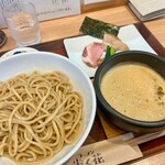 ラーメン 歩く花 - 