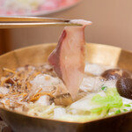 Shabu Shabu Ginhan Minatoku Daiba Ten - 宇和岛鲷鱼