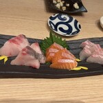 大衆酒場 新三呑み屋 - 鮮魚刺身三種盛り