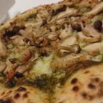 ピザ マーレ - ジェノベーゼのピザ