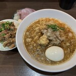 ヌードル＆スパイスカレー 今日の1番 - 