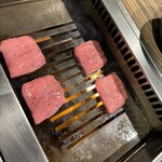 焼肉 ジャンボ - 